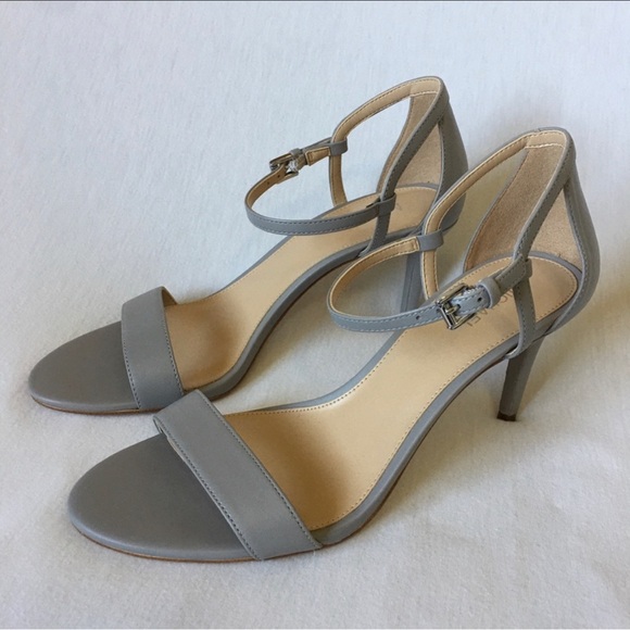 Michael Kors coral or grey leather Heel Sandals women’s grey or coral new No box - Picture 7 of 11